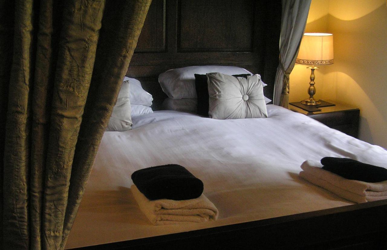 Townhouse Rooms Truro Kültér fotó